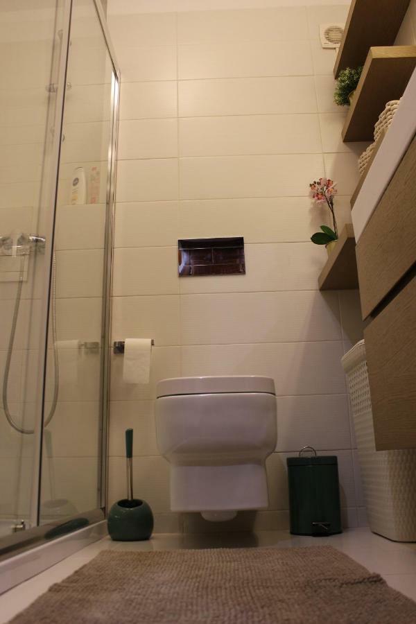 Portoshelter Apartment Luaran gambar